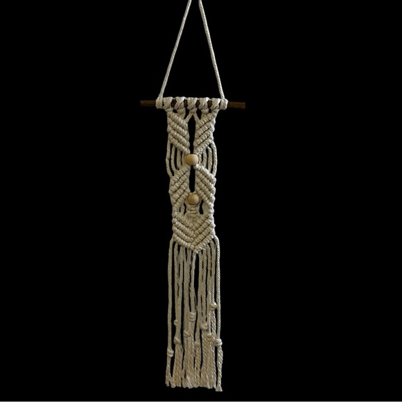 Handmade Macramé Wall Hanging - Picture 3 of 3